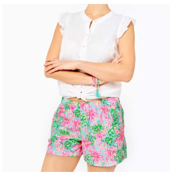Lilly Pulitzer Pants - NWT Lilly Pulitzer LILO Shorts Large in So Shellegant 3S